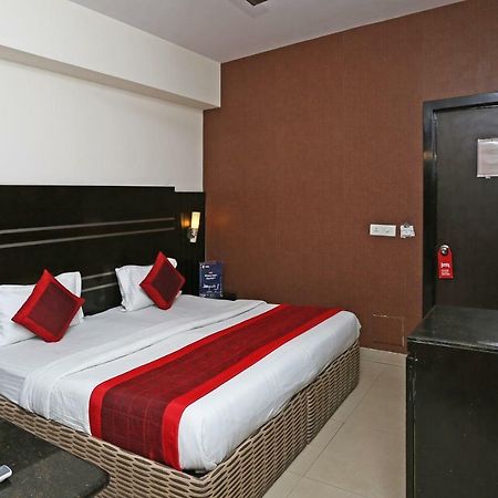 Oyo 13541 Otani Hotel 델리 외부 사진