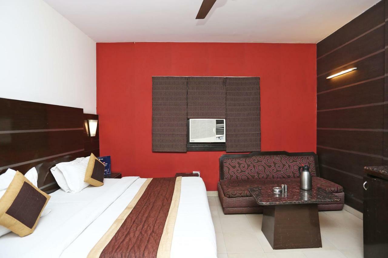 Oyo 13541 Otani Hotel 델리 외부 사진