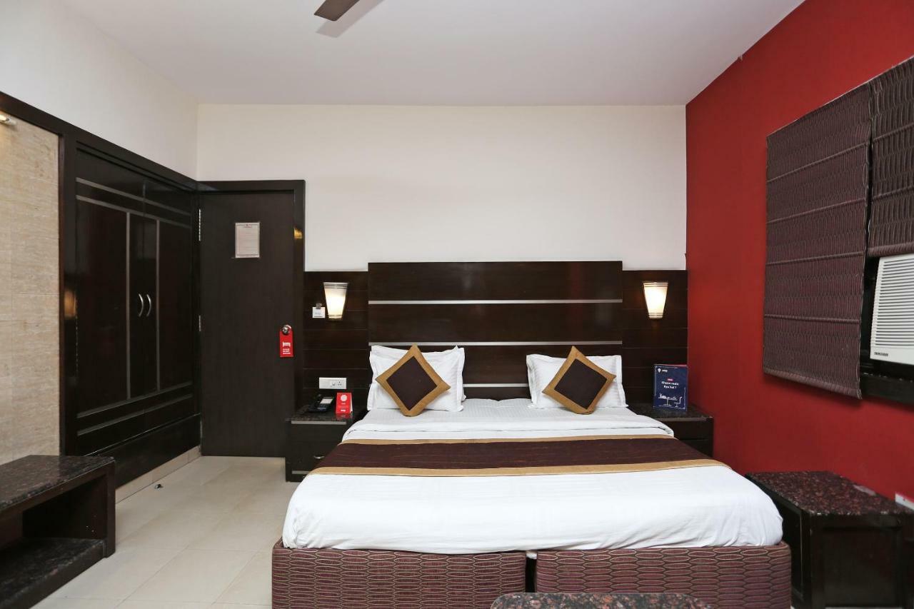 Oyo 13541 Otani Hotel 델리 외부 사진